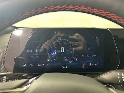 Used 2025 Chevrolet Equinox RS w/ Safety and Technology Package image 18