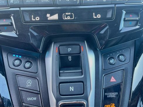 Used 2024 Honda Odyssey Elite image 19