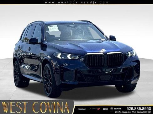 Used 2024 BMW X5 sDrive40i w/ M Sport Package RWD image 2