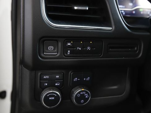 Used 2023 Chevrolet Tahoe RST AWD/4WD image 15