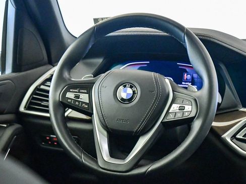 Certified 2022 BMW X5 xDrive40i w/ Parking Assistance Package image 12