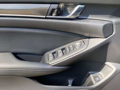 Used 2022 Honda Accord Sport image 20