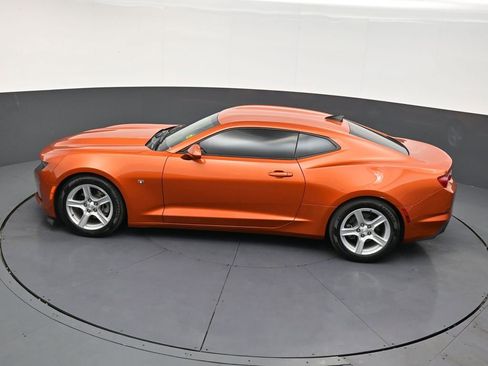 Used 2024 Chevrolet Camaro LT image 13
