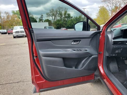 Used 2025 Nissan Murano SV w/ Cargo Package AWD/4WD image 15