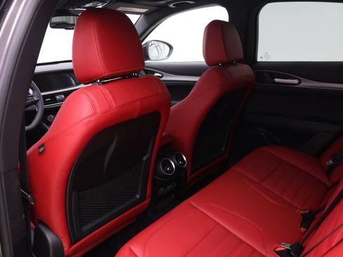 New 2026 Alfa Romeo Stelvio Sprint image 12