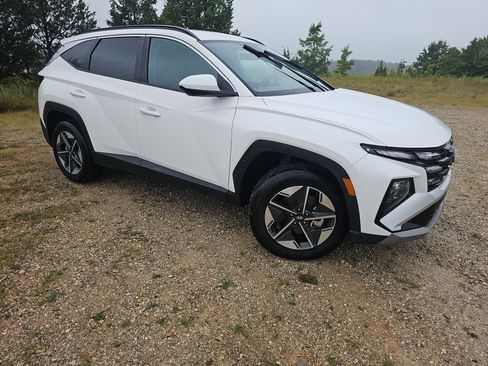 Used 2025 Hyundai Tucson SEL AWD/4WD image 2