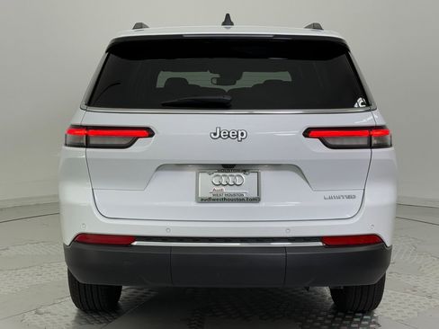 Used 2024 Jeep Grand Cherokee L Limited image 10