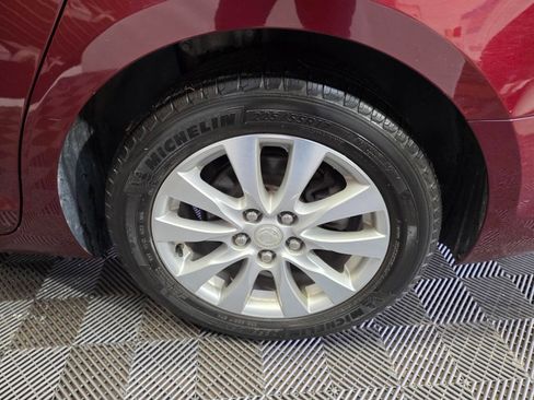 Used 2015 Buick LaCrosse image 30