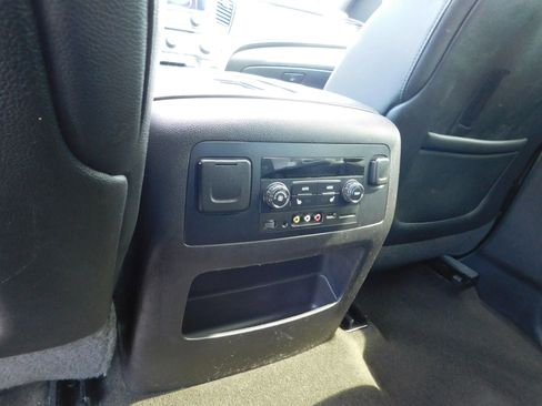 Used 2015 Chevrolet Tahoe LTZ AWD/4WD image 14