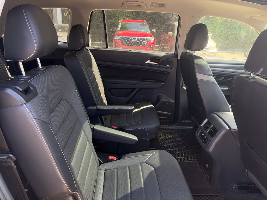Used 2021 Volkswagen Atlas SEL Premium AWD/4WD image 32
