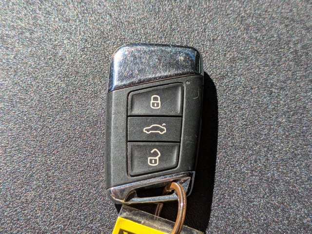 Used 2022 Volkswagen Atlas SE FWD image 31