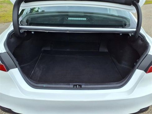 Used 2024 Toyota Camry LE image 7