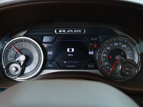 Used 2019 RAM 1500 Limited AWD/4WD image 13