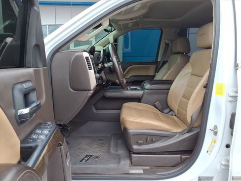 Used 2018 GMC Sierra 2500 Denali w/ Duramax Plus Package image 15