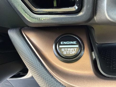 Used 2022 Ford Bronco Sport Outer Banks w/ Tech Package AWD/4WD image 35