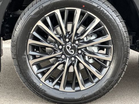 New 2026 INFINITI QX80 Autograph w/ Premium Cargo Package image 34