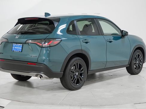 New 2027 Honda HR-V Sport image 10