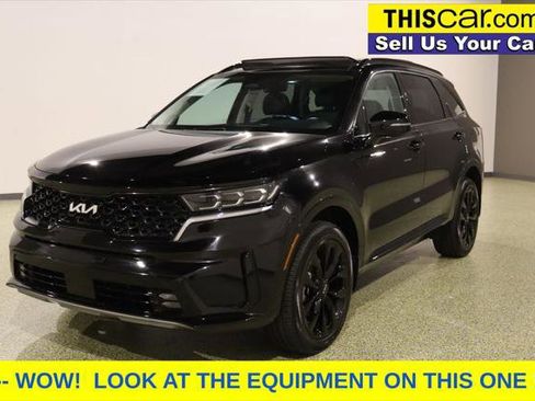 Used 2023 Kia Sorento SX AWD/4WD image 3