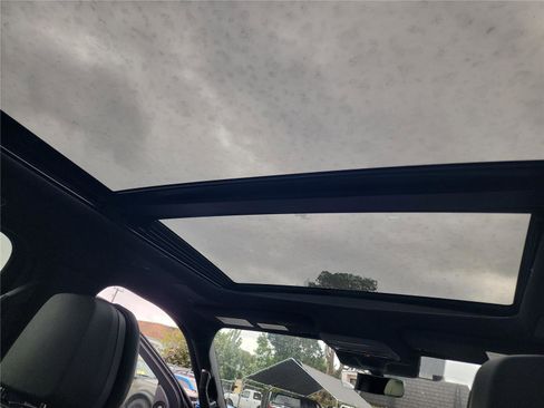 New 2026 Lincoln Navigator L Reserve w/ Jet Appearance Package image 26