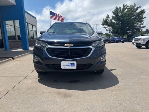 Used 2019 Chevrolet Equinox LT AWD/4WD image 2