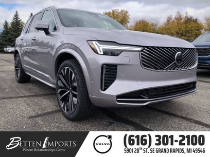 New 2026 Volvo XC90 B5 Plus