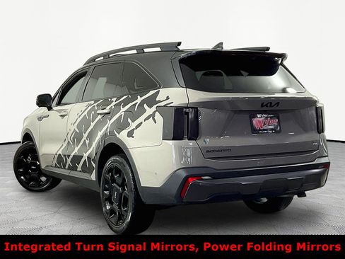 Used 2024 Kia Sorento SX Prestige w/ Olive Brown Leather Package AWD/4WD image 4