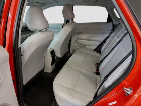 Used 2025 Hyundai Kona SEL image 29