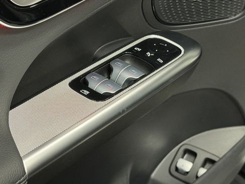 Certified 2025 Mercedes-Benz GLC 350e GLC 350e image 23