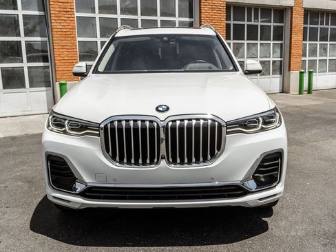 Used 2022 BMW X7 xDrive40i w/ Executive Package AWD/4WD image 41
