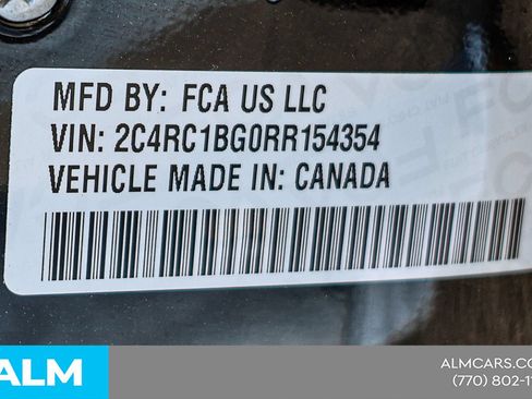 Used 2024 Chrysler Pacifica Touring-L FWD image 46