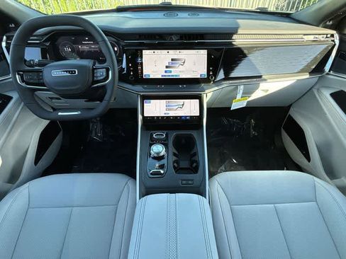 New 2025 Jeep Wagoneer S Limited image 14