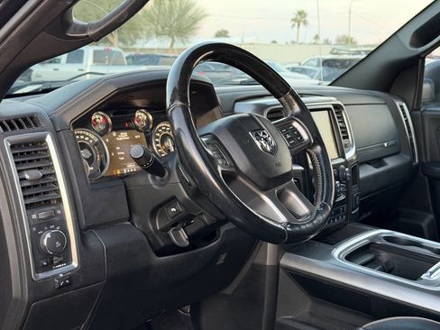 Used 2017 RAM 1500 Limited image 24