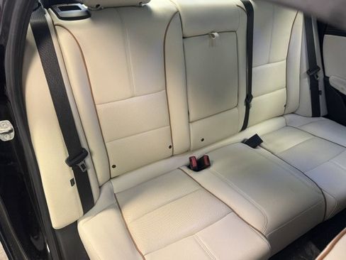 Used 2017 Chevrolet Impala Premier w/ Enhanced Convenience Package FWD image 15