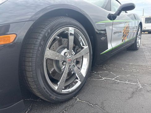 Used 2008 Chevrolet Corvette Convertible w/ Preferred Equipment Group image 2