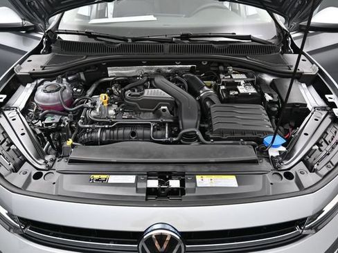New 2026 Volkswagen Jetta SE FWD image 15