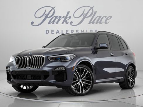 Used 2019 BMW X5 xDrive50i w/ M Sport Package AWD/4WD image 11