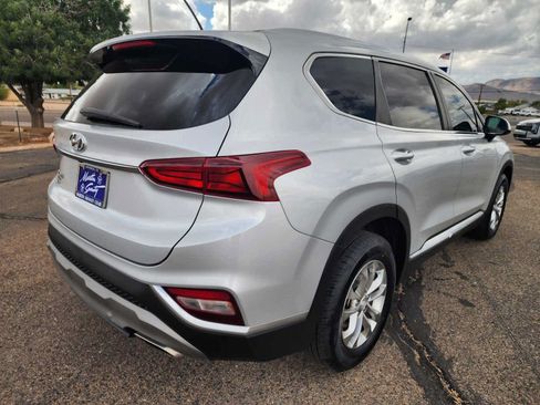 Used 2019 Hyundai Santa Fe SE FWD image 5