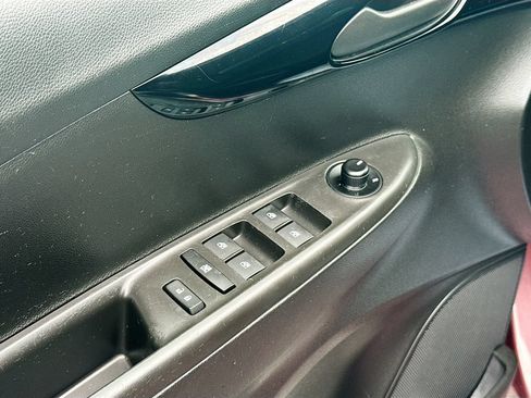 Used 2020 Chevrolet Spark LT FWD image 17