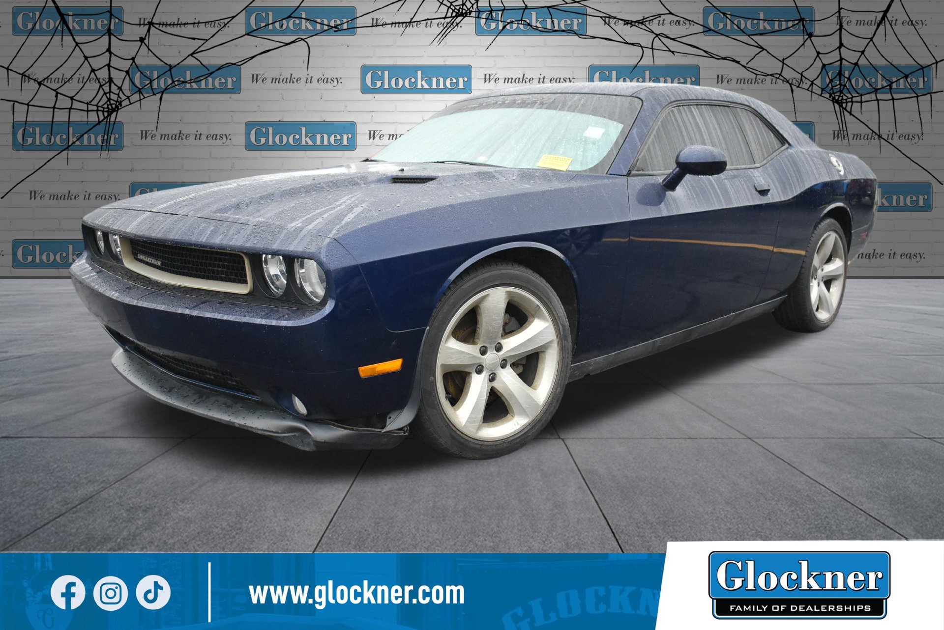 Used 2013 Dodge Challenger SXT Plus RWD image 15