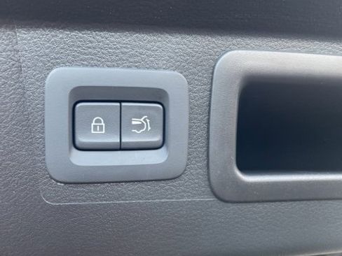 Certified 2025 MAZDA CX-50 AWD 2.5 S w/ Weather Package image 25