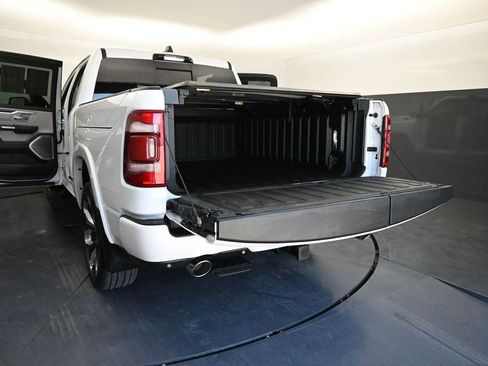 Used 2024 RAM 1500 Limited AWD/4WD image 34