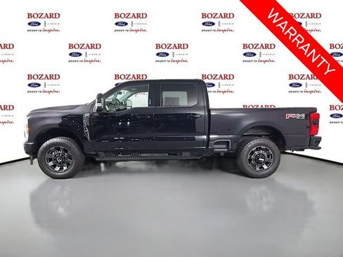 Used 2024 Ford F250 Lariat w/ Sport Appearance Package AWD/4WD image 4