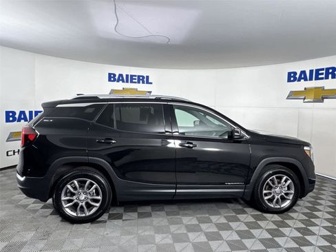 Used 2022 GMC Terrain SLT image 6