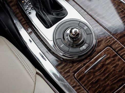 Used 2017 Nissan Armada Platinum w/ Captain Seat Package image 27