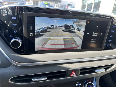 Used 2023 Hyundai Sonata SEL image 18