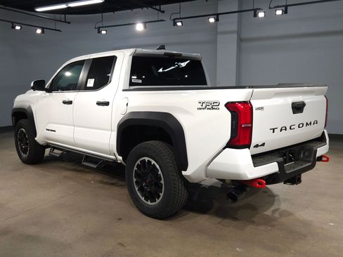 New 2026 Toyota Tacoma TRD Off-Road image 5