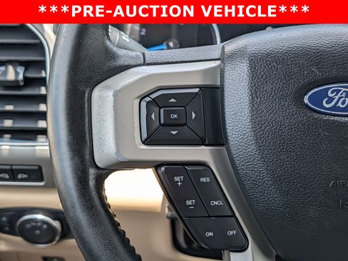 Used 2019 Ford F250 Lariat w/ Lariat Value Package AWD/4WD image 24