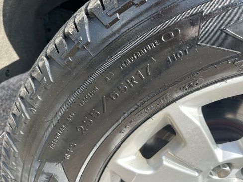 Used 2018 Chevrolet Colorado LT w/ Luxury Package, Chrome image 10