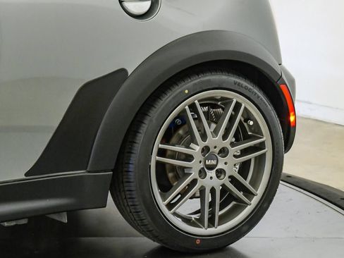 Used 2005 MINI Cooper S FWD image 12