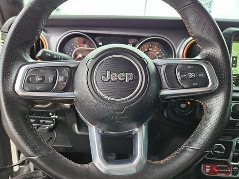 Used 2022 Jeep Gladiator Mojave w/ LED Lighting Group AWD/4WD image 21